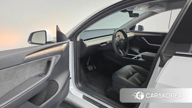 Tesla Model Y id 4773468 из Кореи 34