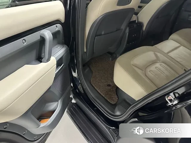 Land Rover Defender (L663) id 3054638 из Кореи 20