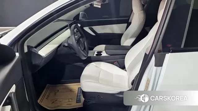 Tesla Model Y id 3492736 из Кореи 18