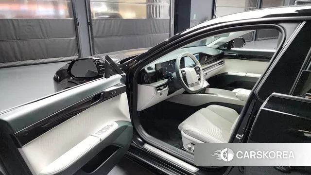 Hyundai Grandeur Hybrid (GN7) id 3560713 из Кореи 20