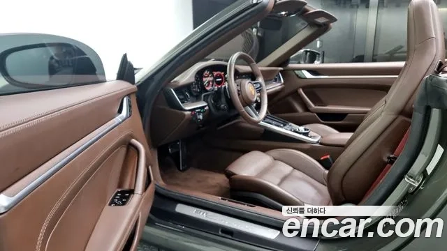 Porsche 911(992) id 2896512 из Кореи 20