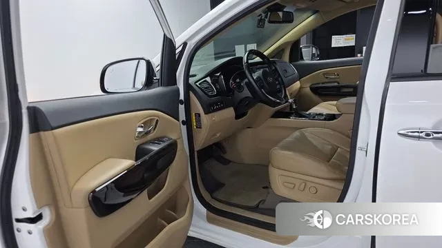 Kia The New Carnival id 3562685 из Кореи 20