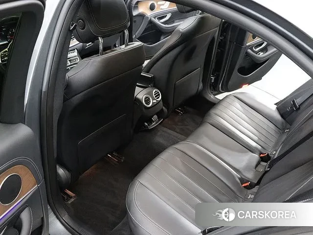 Mercedes-Benz E-Class W213 id 3098175 из Кореи 20