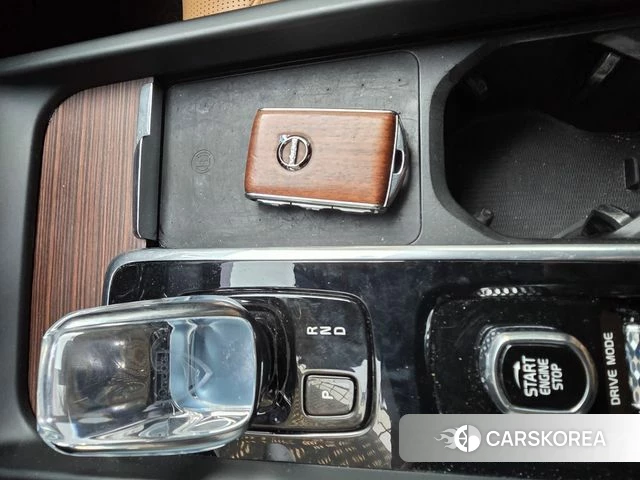 Volvo XC60 second Generation id 3857364 из Кореи 14