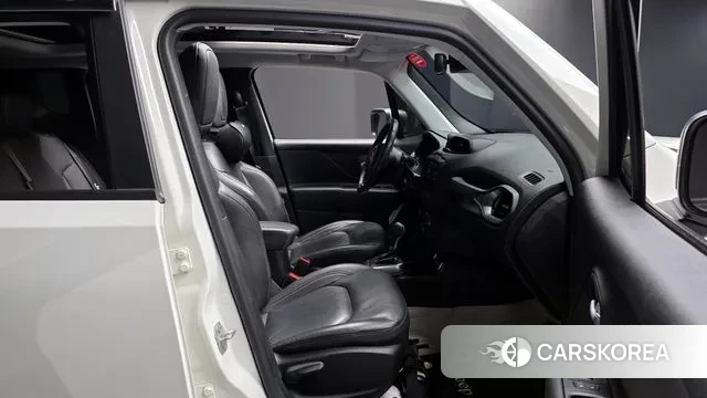 Jeep Renegade id 3439606 из Кореи 20