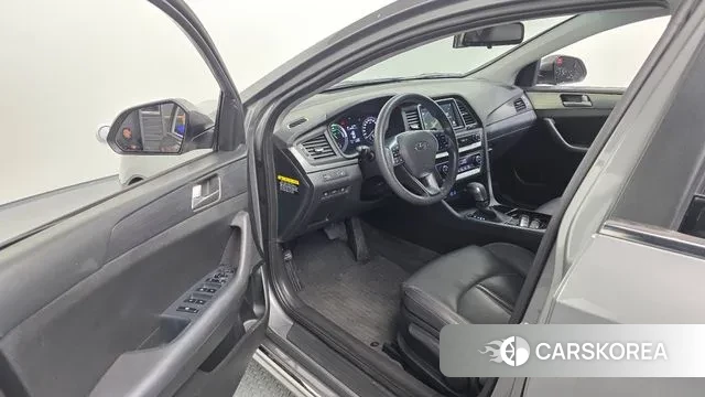 Hyundai Sonata New Rise Hybrid id 3687709 из Кореи 20