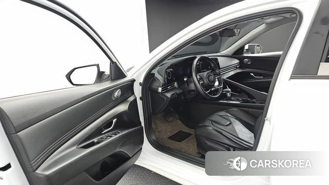 Hyundai Avante Hybrid (CN7) id 4608832 из Кореи 20