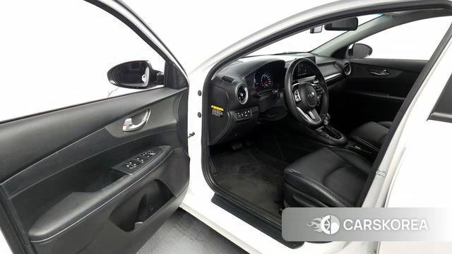 Kia Come New K3 id 4324829 из Кореи 31