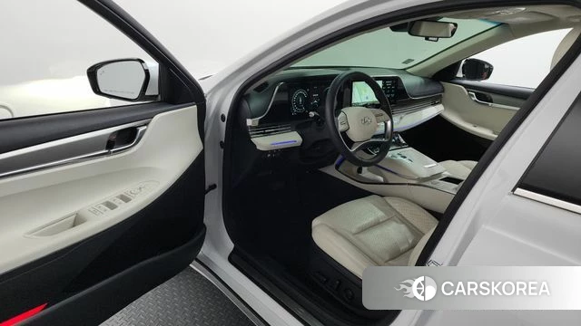 Hyundai The New Grandeur IG Hybrid id 4433857 из Кореи 35