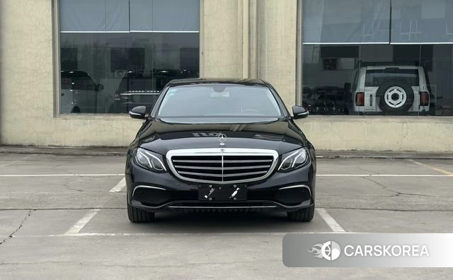 Mercedes-Benz E-class id 4213637 из Китая 16