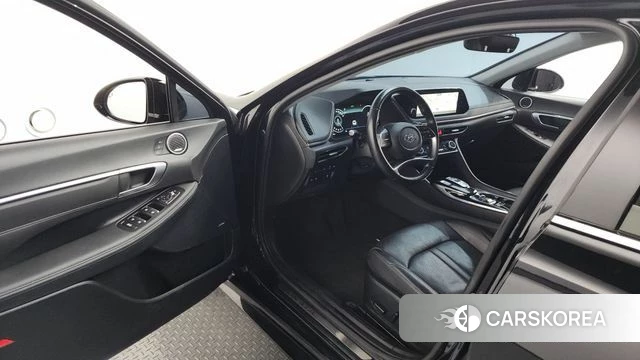 Hyundai Sonata (DN8) id 4562187 из Кореи 31