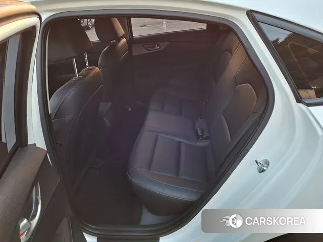 Kia Come New K3 id 3351132 из Кореи 17