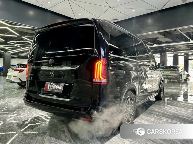 Mercedes-Benz V-class id 3890720 из Китая 33