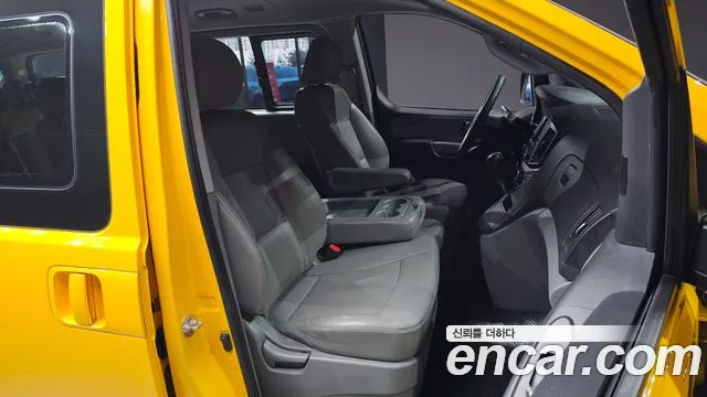 Hyundai The New Grand Starex id 2449759 из Кореи 20