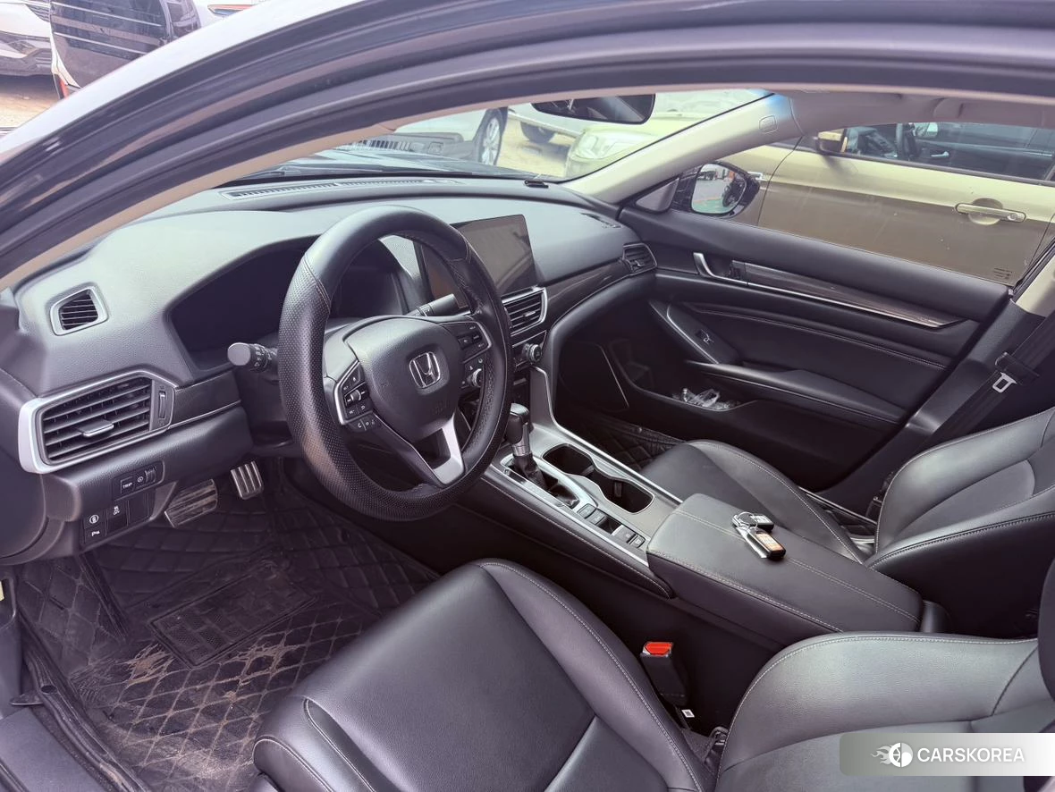 Honda Accord id 4407638 из Китая 13
