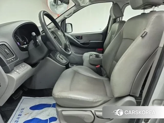 Hyundai The New Grand Starex id 3239103 из Кореи 17