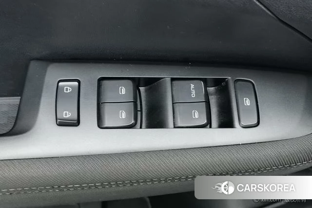 Wuling Automobile Wuling Jiachen id 4254585 из Китая 24