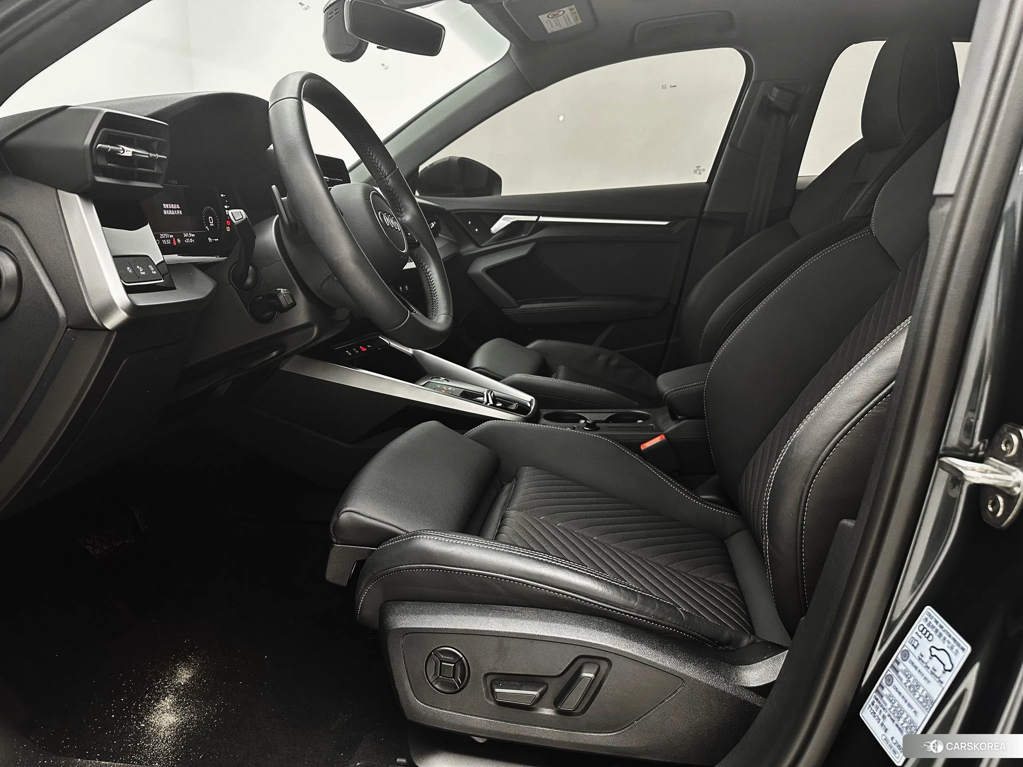 Audi A3 id 4510383 из Китая 24