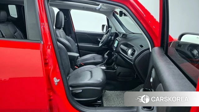 Jeep Renegade id 3827789 из Кореи 20