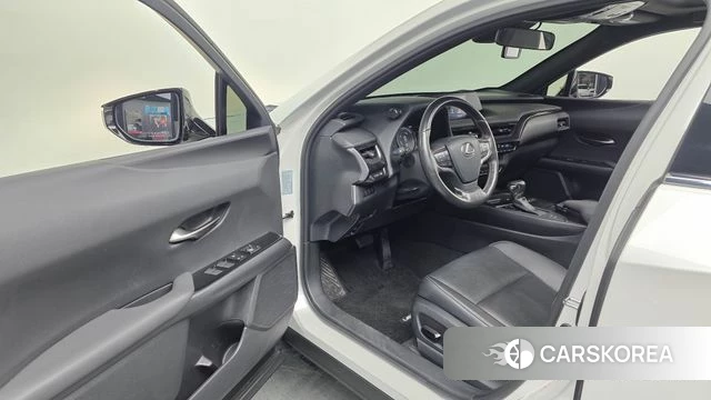 Lexus UX250h id 4610182 из Кореи 33