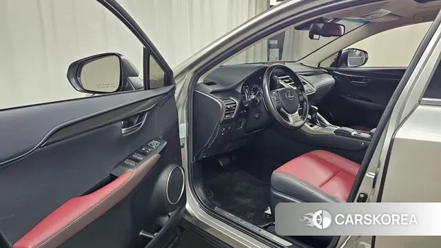 Lexus NX300h id 3039134 из Кореи 20