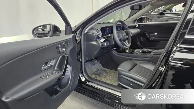 Mercedes-Benz A-Class W177 id 3636121 из Кореи 20