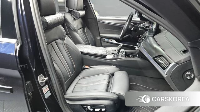 BMW 5 Series (G30) id 3826667 из Кореи 20