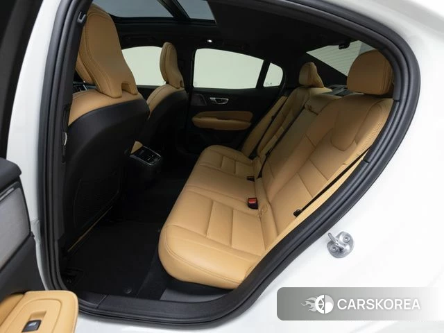 Volvo S60 3rd generation id 4280232 из Кореи 17