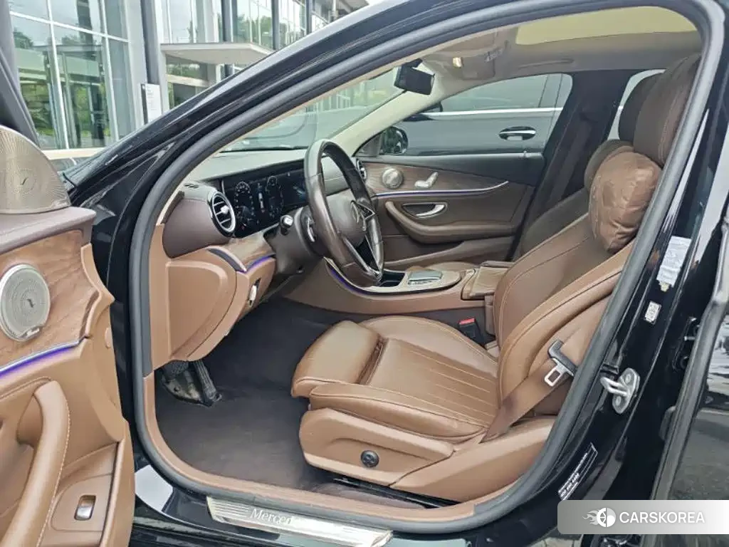 Mercedes-Benz E-Class id 4669374 из Китая 20