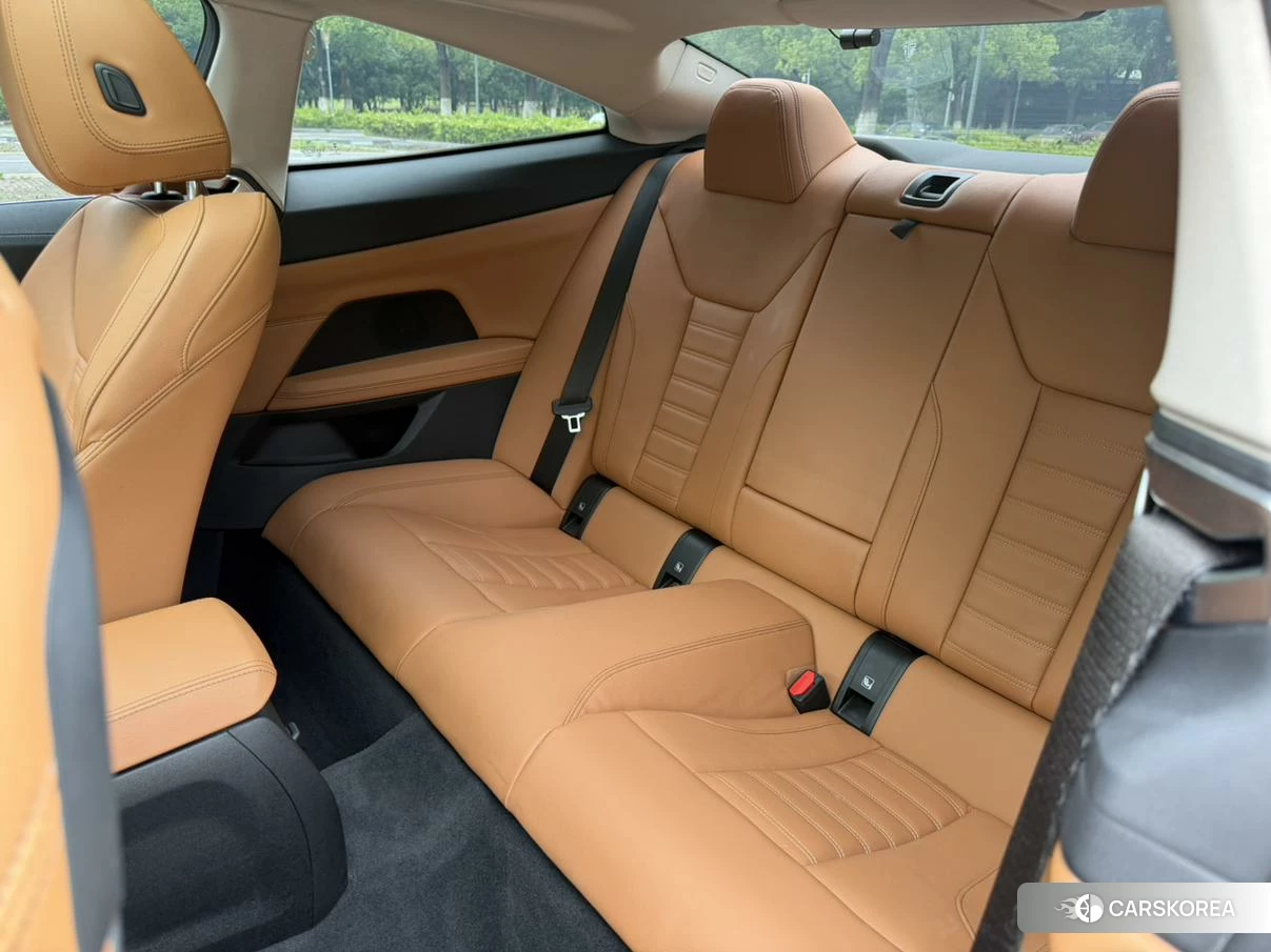 BMW 4 series id 4452906 из Китая 19
