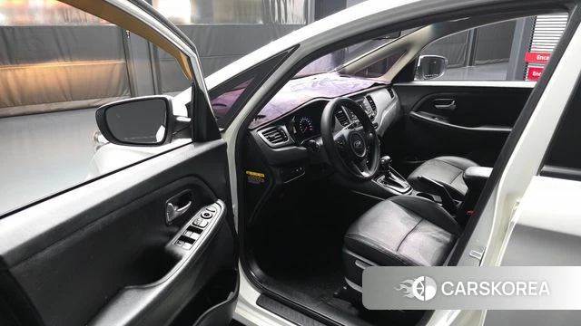 Kia The New Carens id 3801824 из Кореи 20