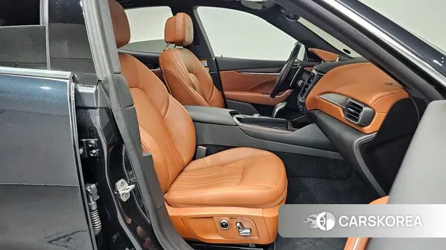 Maserati Levante id 3201640 из Кореи 20