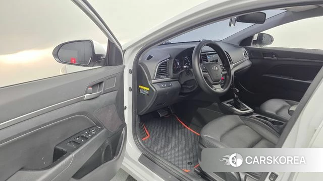 Hyundai Avante AD id 4403543 из Кореи 34