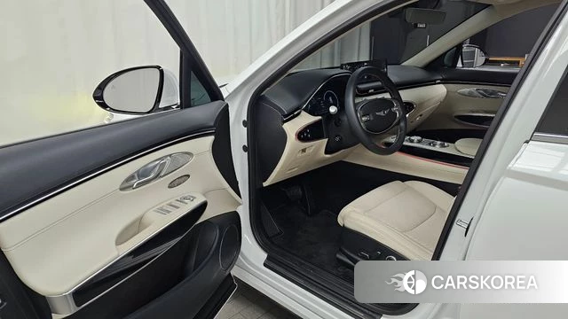 Genesis GV70 id 4267706 из Кореи 32
