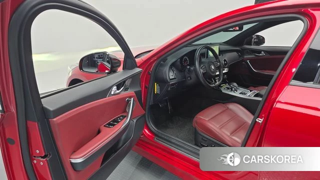 Kia Stinger id 4632674 из Кореи 32