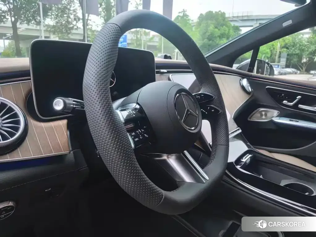 Mercedes-Benz EQE id 4628966 из Китая 23