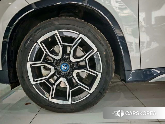 BMW iX1 id 4273147 из Китая 13