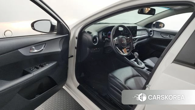 Kia The New K3 2nd generation id 4415225 из Кореи 32