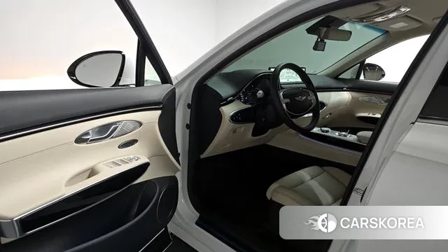 Genesis GV70 id 3770315 из Кореи 20