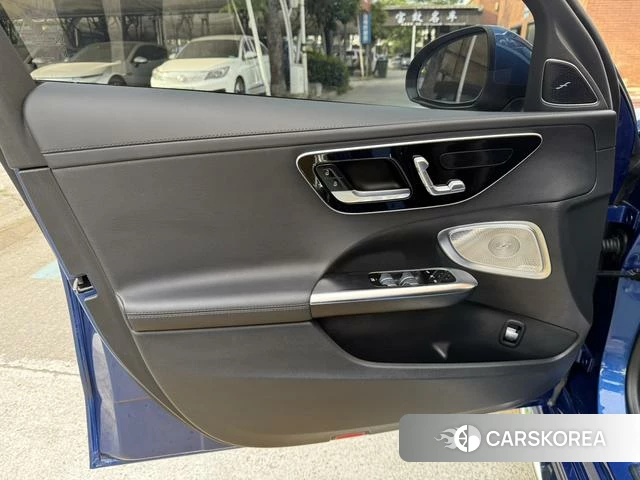 Mercedes-Benz Class C id 4313662 из Китая 40