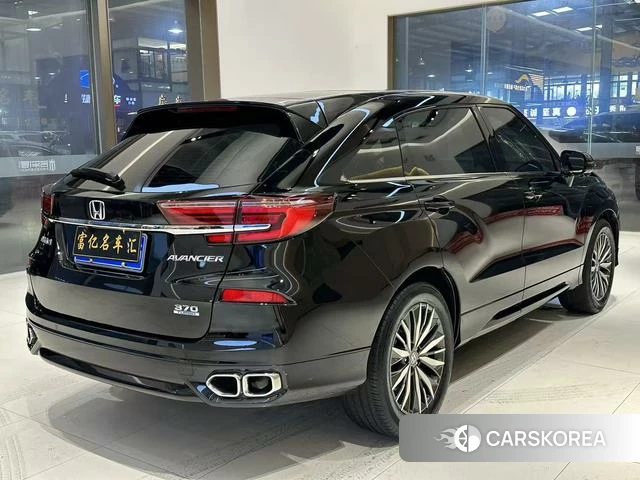 Honda Crown Road id 4263467 из Китая 15
