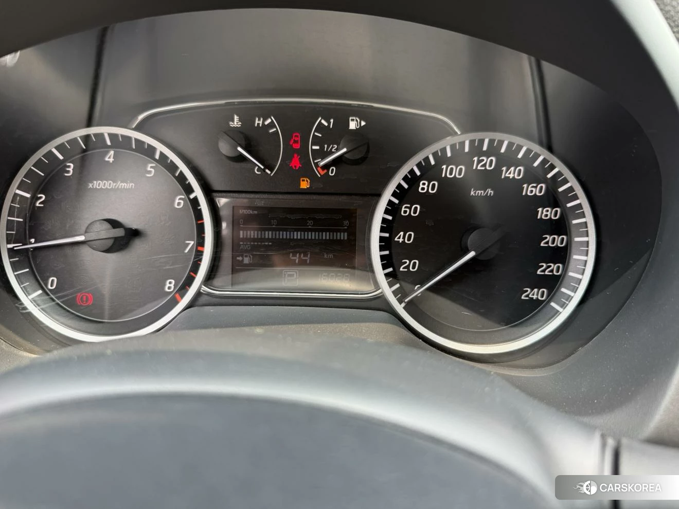 Nissan Xuan Yi id 4407639 из Китая 12