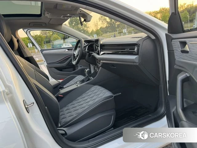 Volkswagen Sagitar id 4026780 из Китая 16