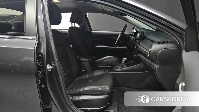 Kia Come New K3 id 4615000 из Кореи 30