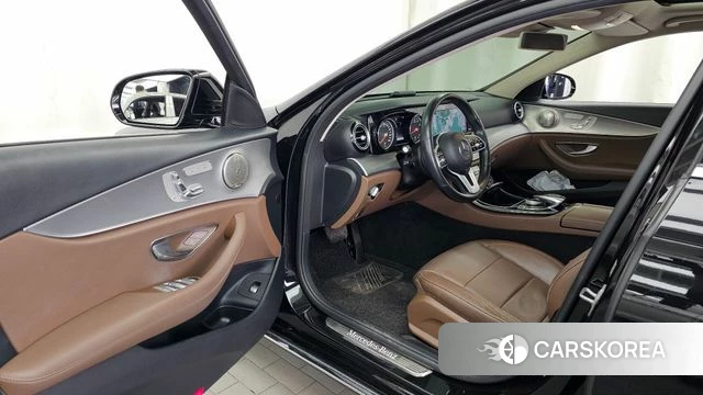 Mercedes-Benz E-Class W213 id 3873627 из Кореи 20