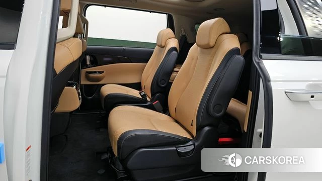 Kia Carnival 4th generation id 4231090 из Кореи 36