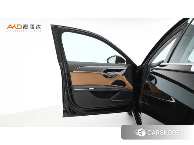 Audi A8 id 4299989 из Китая 10