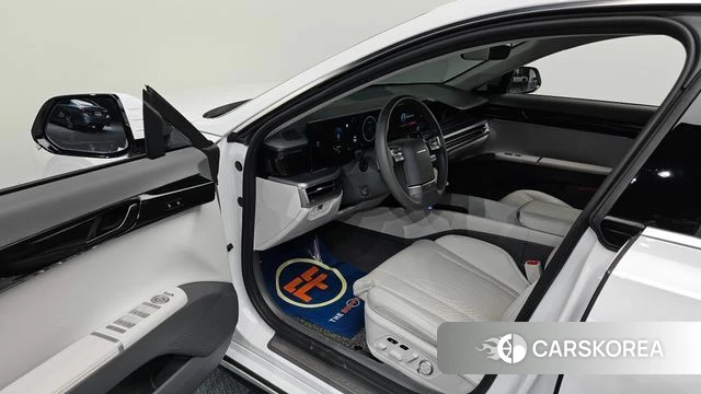 Hyundai Grandeur (GN7) id 4194335 из Кореи 20