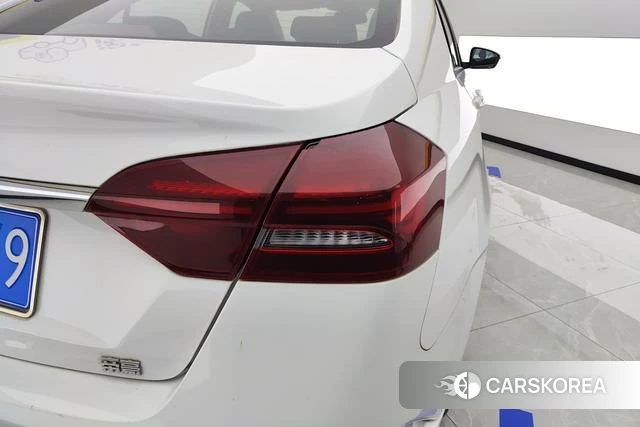 Geely Automobile Emgrand id 4220603 из Китая 17