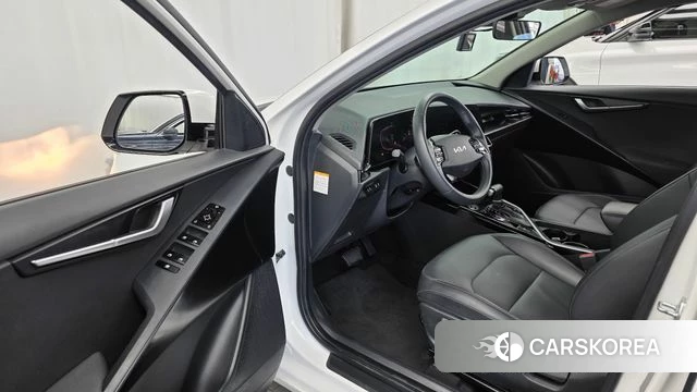 Kia Di Ol Nu Niro id 4697293 из Кореи 30